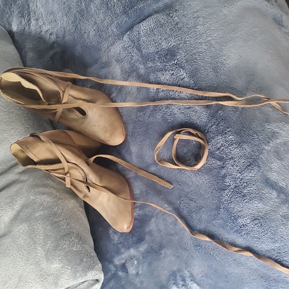 Free People brown laced boots - Picture 7 of 8